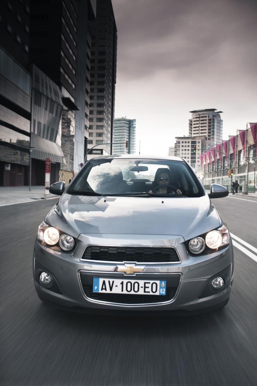  Chevrolet Aveo Sedan 2011 года  (фото 34 из 58)